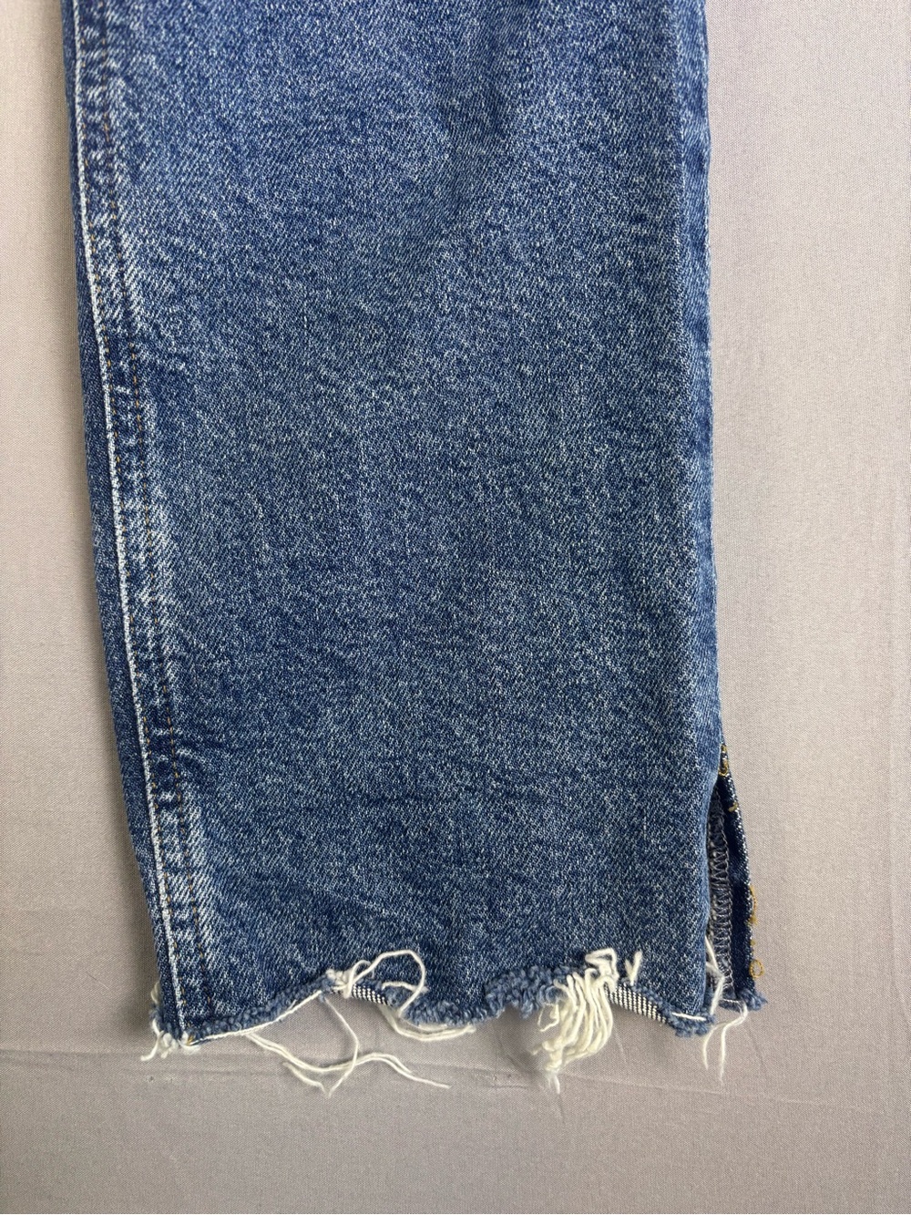 Agolde Women’s Straight-Leg Blue Denim Jeans Raw Hem Slit Ankle Size 25 - Picture 7 of 12